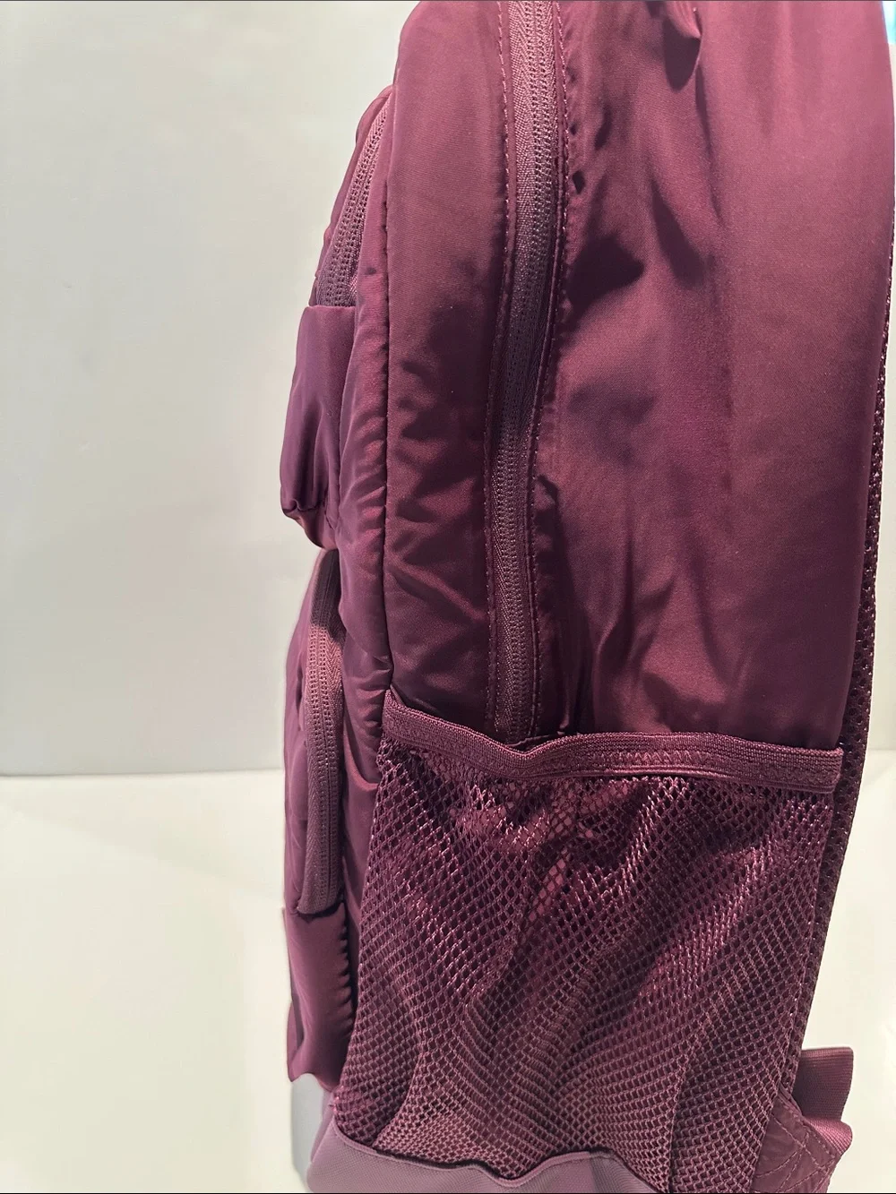 NWT Teebok Kasey Grape Wine Ex-Large Laptop Backpack W/Multiple outside pockets.